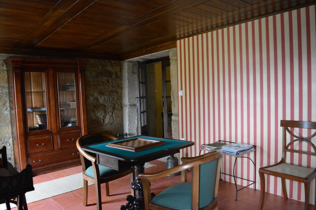 Hostal Solar Dos Correia Alves Moimenta da Beira Exterior foto