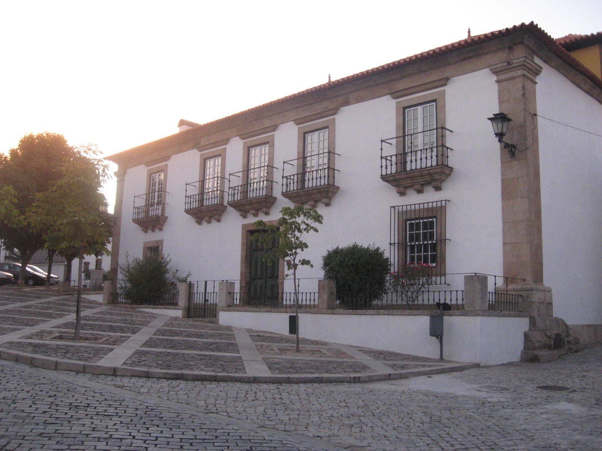 Hostal Solar Dos Correia Alves Moimenta da Beira Exterior foto